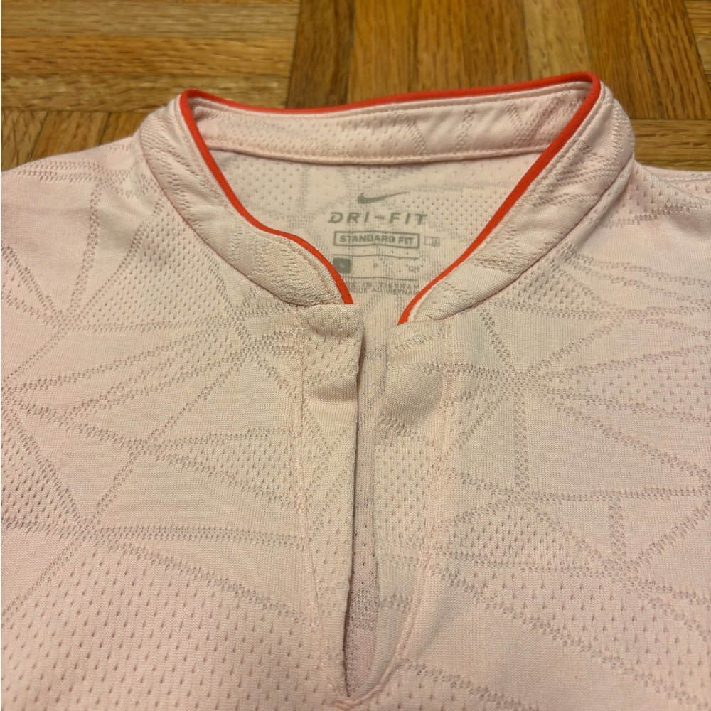 Nike Light Pink Sports Top Women size Small